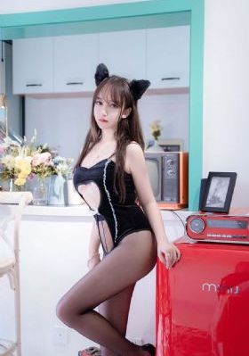 欧美西装男抽烟图片_BD国语全集在线观看