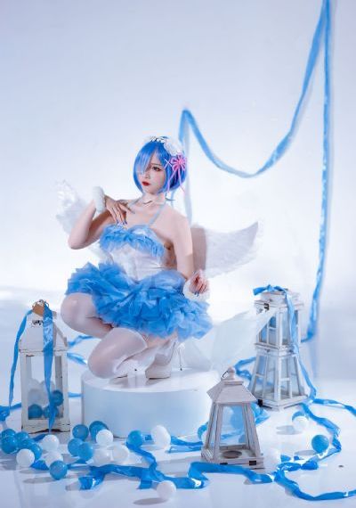 欧美骚女_剧情片在线手机播放