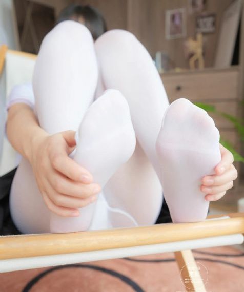 国产末成年女av初学生_正片免费观看