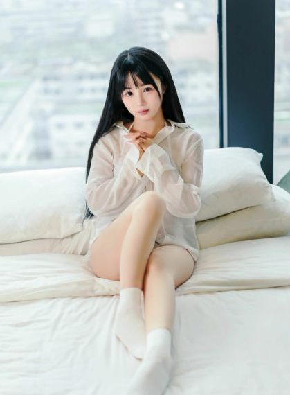 欧美少女人体艺术_高清在线观看