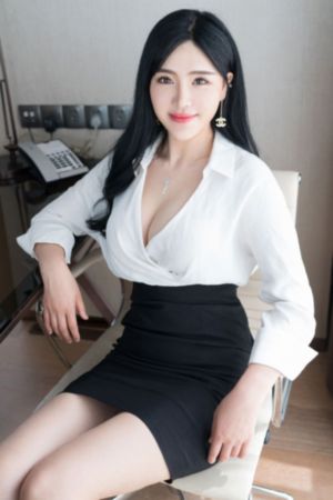 欧美情趣乳胶内衣_免费在线观看