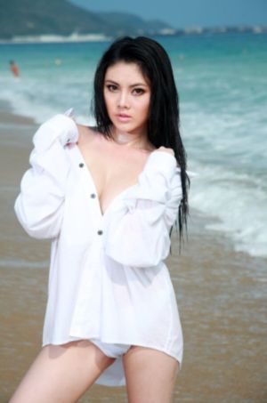 欧美时装模特美女图片_HD韩国电影在线观看