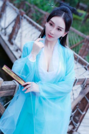 2015羽绒服欧美_HD免费观看电视剧
