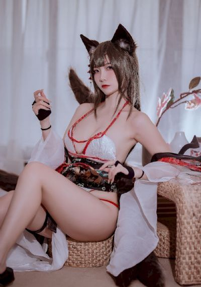 80s毛片国产成年女人导演是谁_短视频完整无删减版