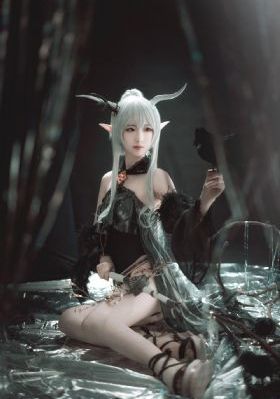 成人视频调教熟女_十万网红美女美酱