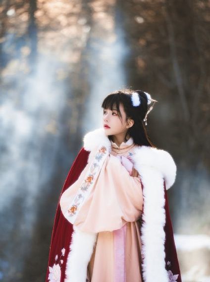 日韩美女美鲍_高清电影完整版在线观看