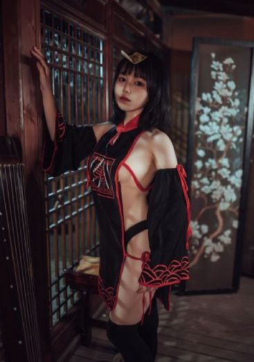 欧美女士西装图片大全_超清HD在线观看