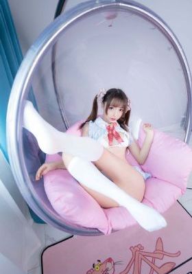 国产凌凌漆的照片_720电影免费在线